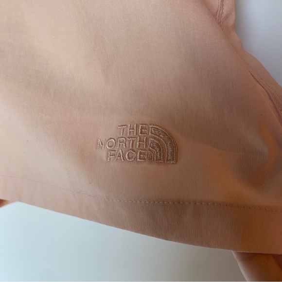 The North Face Womens Shorts size XL - Picture 3 of 9